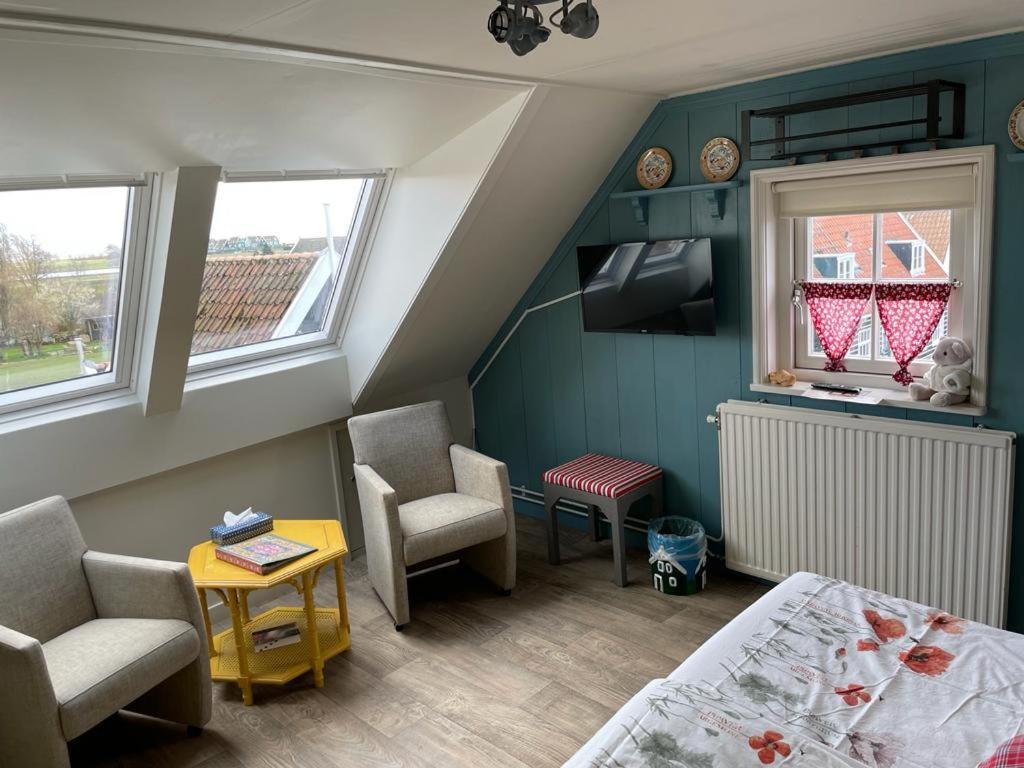 Bed And Breakfast De Pepersteeg Marken Exterior photo